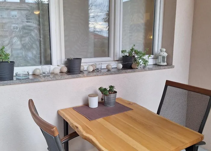 Modern Apartment In Porec