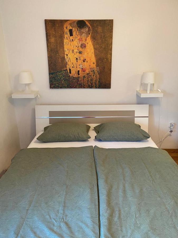Modern In Apartment Porec